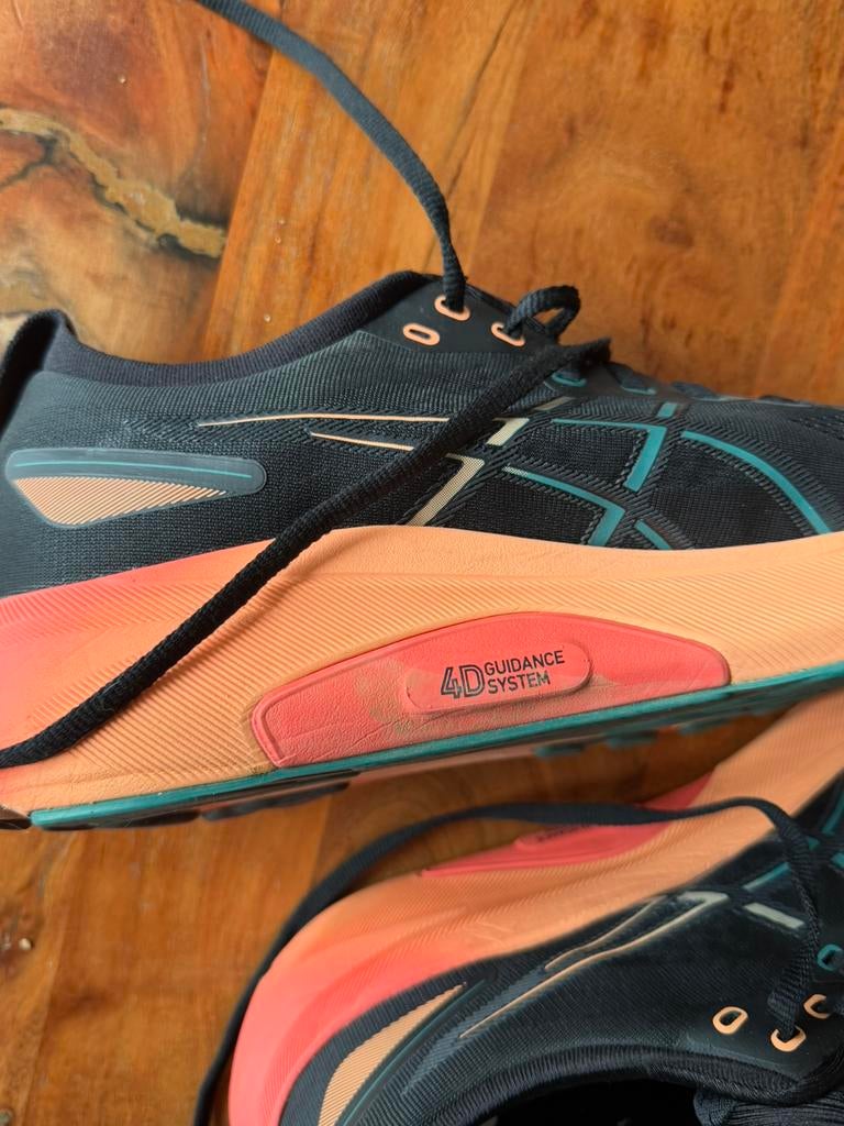 ASICS Gel-Kayano maat 45, Sport en Fitness, Loopsport en Atletiek, Ophalen of Verzenden, Zo goed als nieuw, Hardloopschoenen, Asics