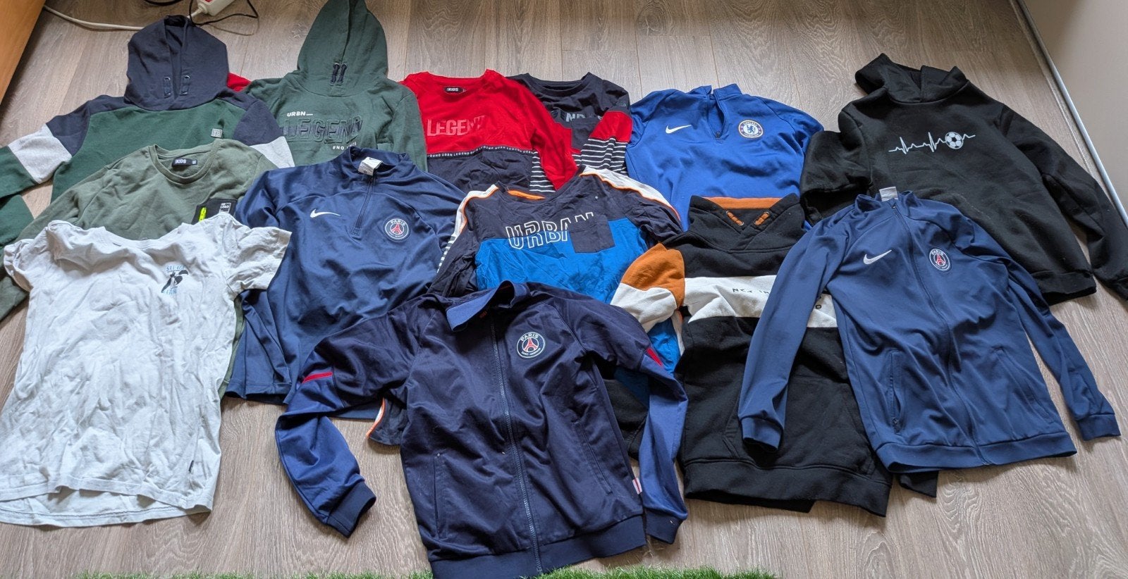 kledingpakket maat 158 en shirts 158/164, Kinderen en Baby's, Kinderkleding | Maat 158, Verzenden, Jongen, Setje