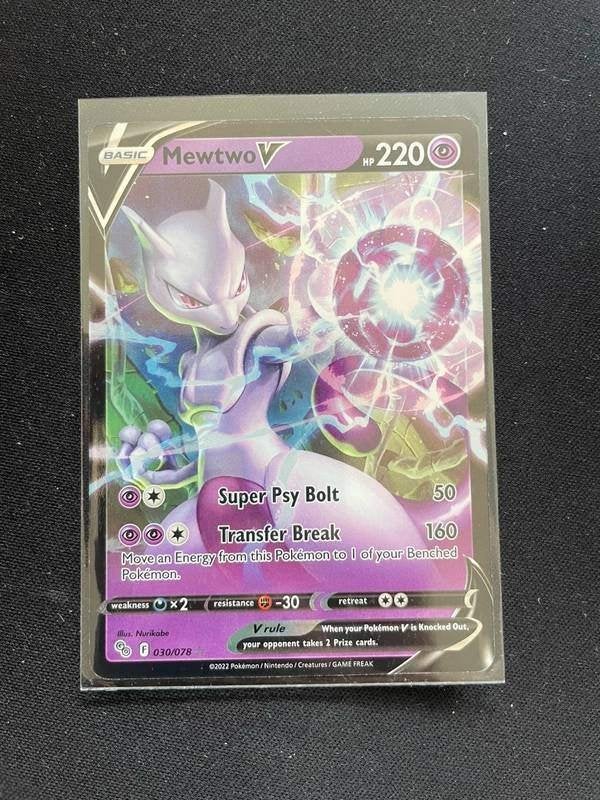 Mewtwo V (PGO 030) - Pokemon GO, Verzenden, Zo goed als nieuw, Losse kaart, Foil