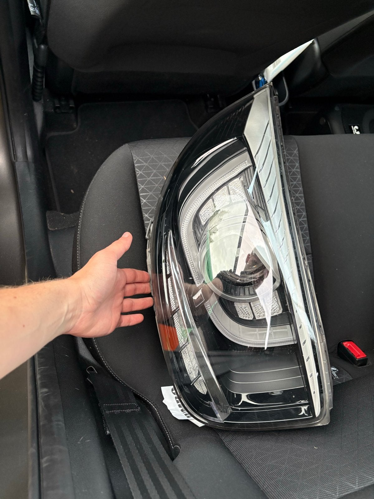 Kia Picanto Voorlamp - Rechter Koplamp (2017), Ophalen, Gebruikt, Kia