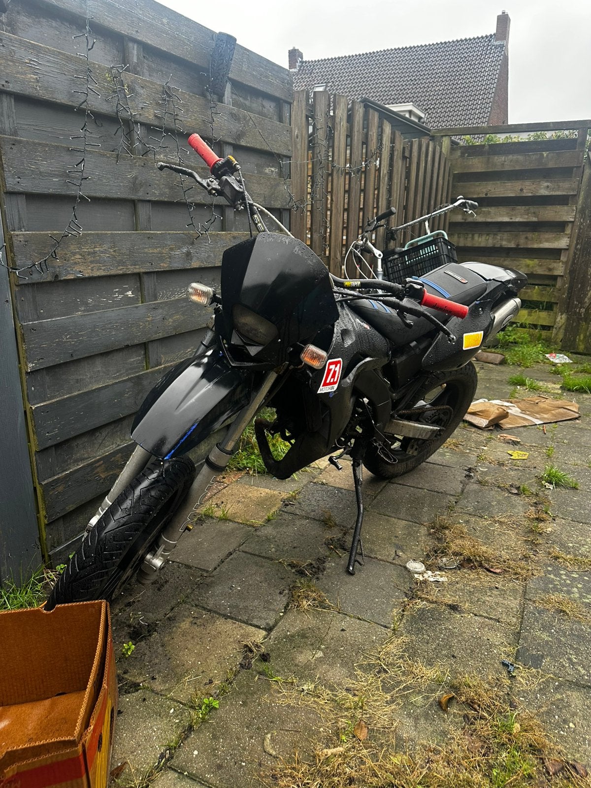 Motorhispania ryz urban pro am6, 6 versnellingen, Gebruikt, 50 cc, Ophalen