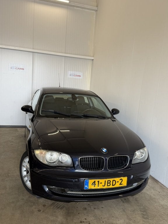 BMW 1-serie 116i | 2008 | Nieuwe APK | 3 Deurs ! (bj 2008), Auto's, 1-Serie, 1599 cc, 4 cilinders, Blauw