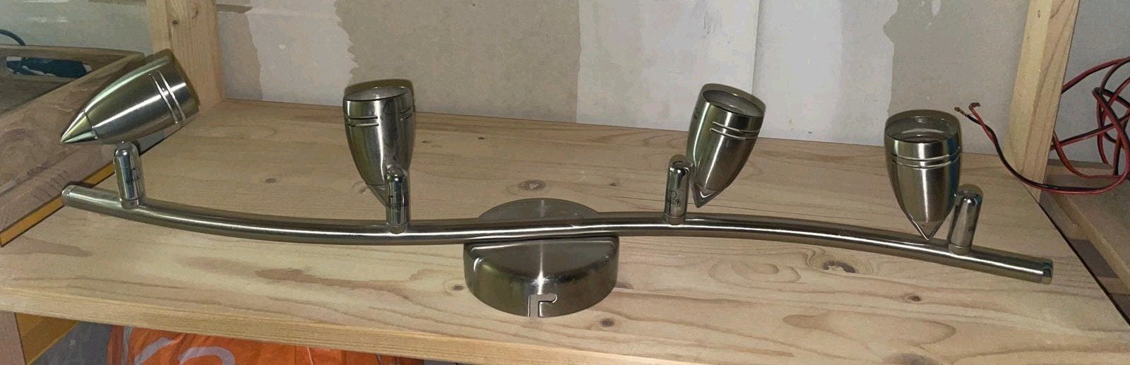 Ikea lamp, Ophalen