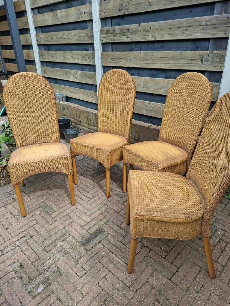 Eettafel stoelen, Huis en Inrichting, Stoelen, Ophalen, Gebruikt, Overige kleuren, Lloyd Loom stoelen