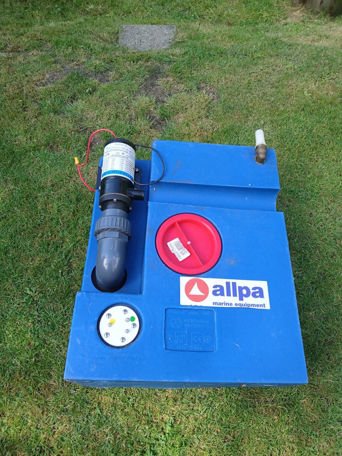 allpa vuilwatertank 50l, Ophalen