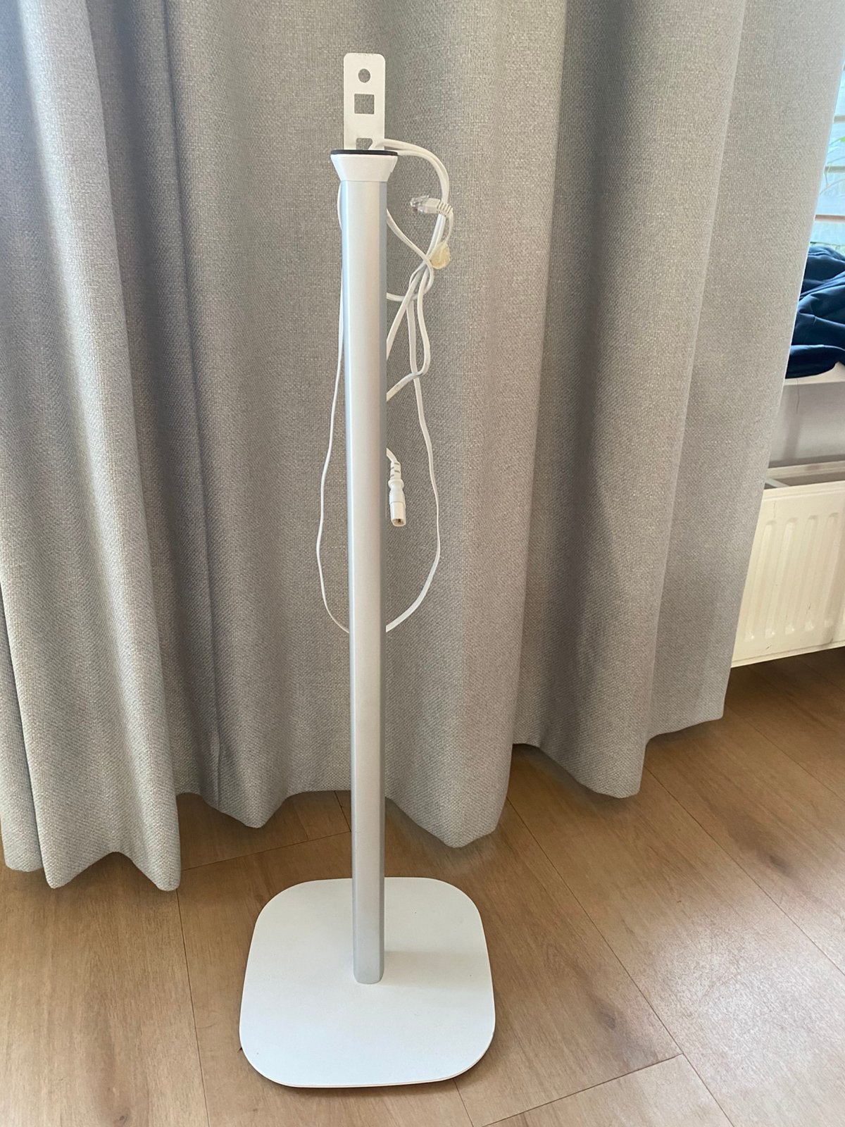 Vogel’s vloerstandaard paal voor Sonos play 1 box, Ophalen of Verzenden, Zo goed als nieuw, Minder dan 60 watt, Sonos