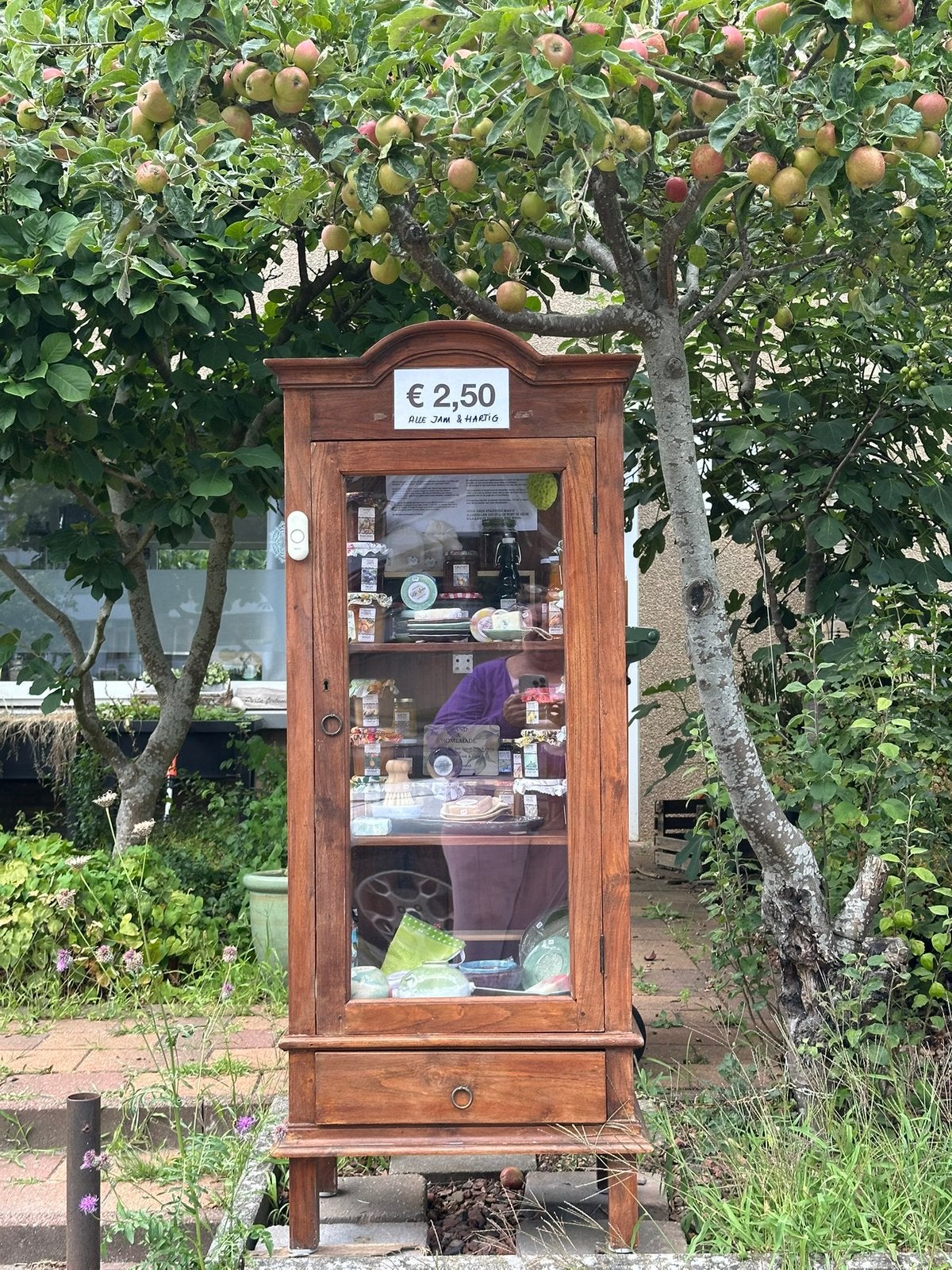 HAND- & HOMEMADE GELEI, Ophalen