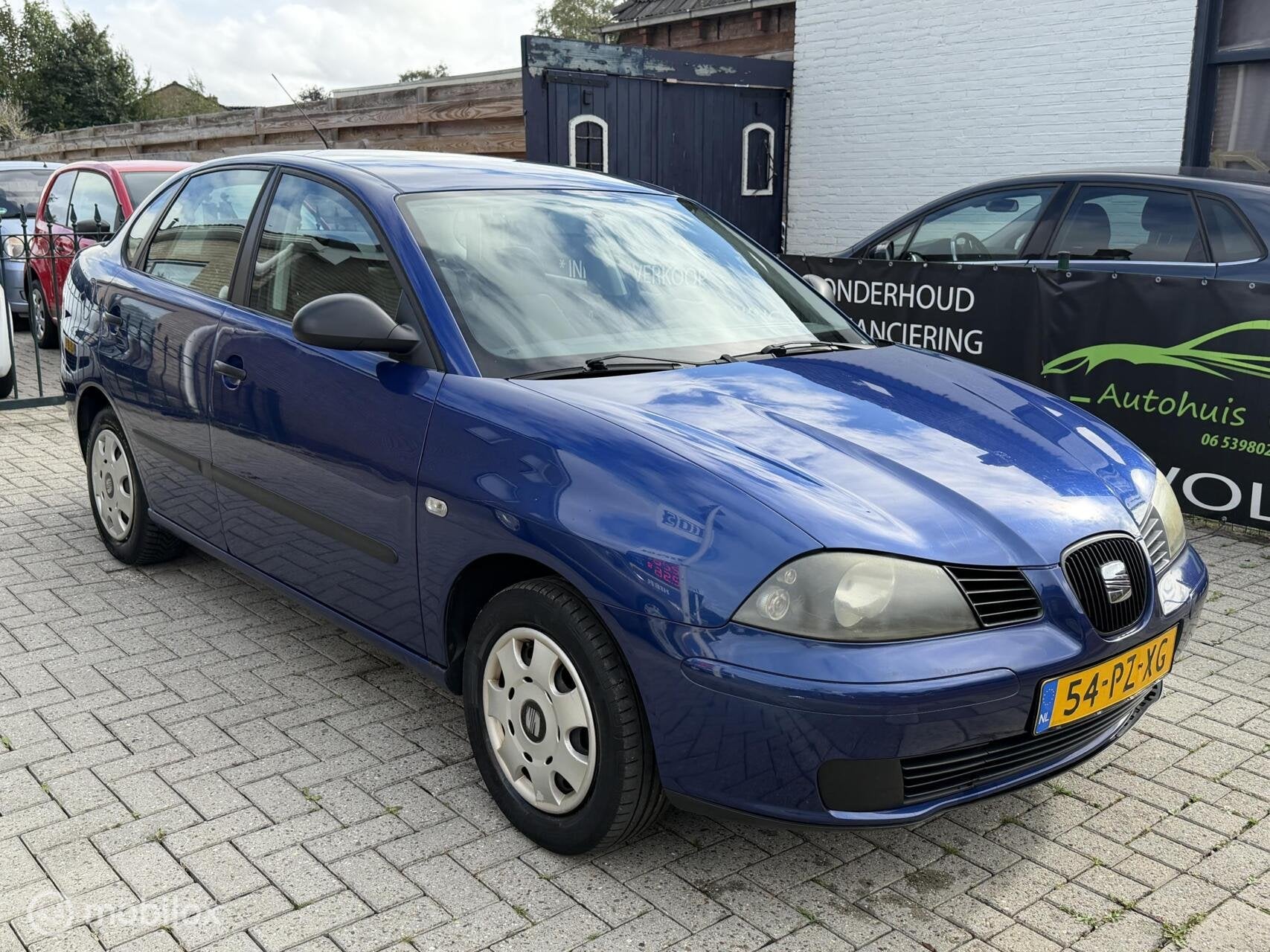 Seat Cordoba 1.4-16V | inruilkoopje |nieuwe apk |trekhaak !, Auto's, Voorwielaandrijving, Gebruikt, 4 cilinders, Blauw