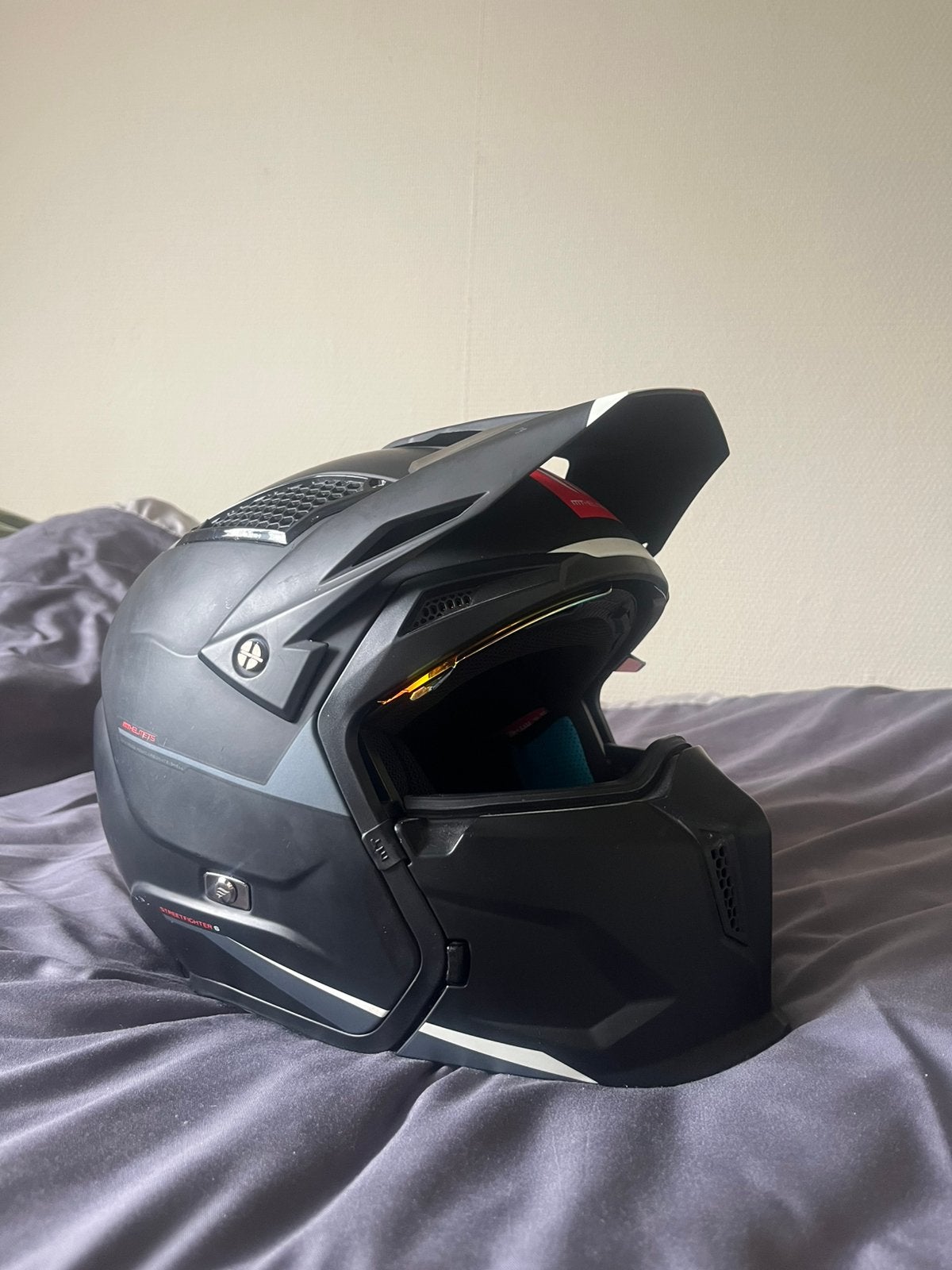 Street fightet S MT helmets, Motoren, Integraalhelm, S, Tweedehands, Ophalen