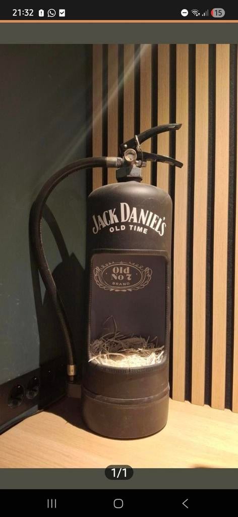 Jack Daniel's Brandblusser Flessenhouder, Ophalen