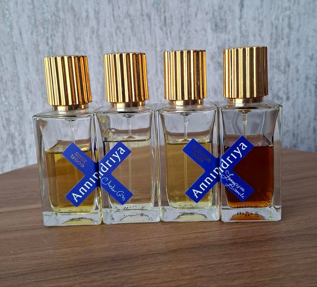 Niche: Annindriya Parfums - 4 verschillende geuren, Ophalen of Verzenden, Zo goed als nieuw