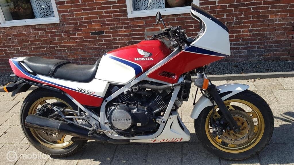 Honda VF750 F RC15  in ONDERDELEN, Honda, Gebruikt, Japan, Retro-only@kpnmail.nl