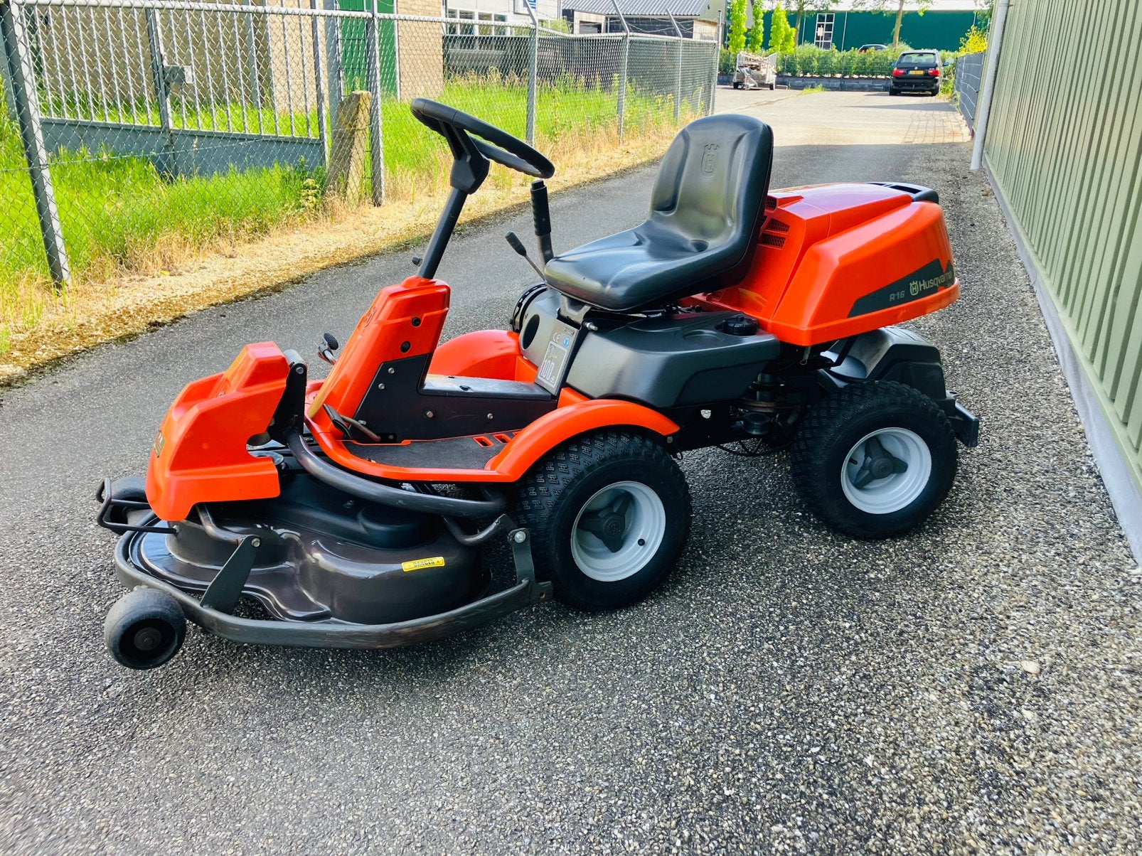 Nette husqvarna r16c zitmaaier frontmaaier mulch hydrostaat, Ophalen, Zo goed als nieuw