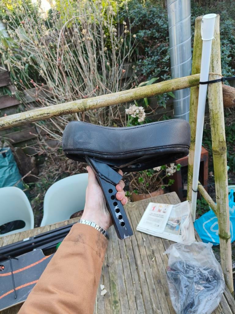 Tomos zadel a35, Fietsen en Brommers, Brommeronderdelen | Snorfietsen, Ophalen, Zo goed als nieuw, Zadel, Tomos