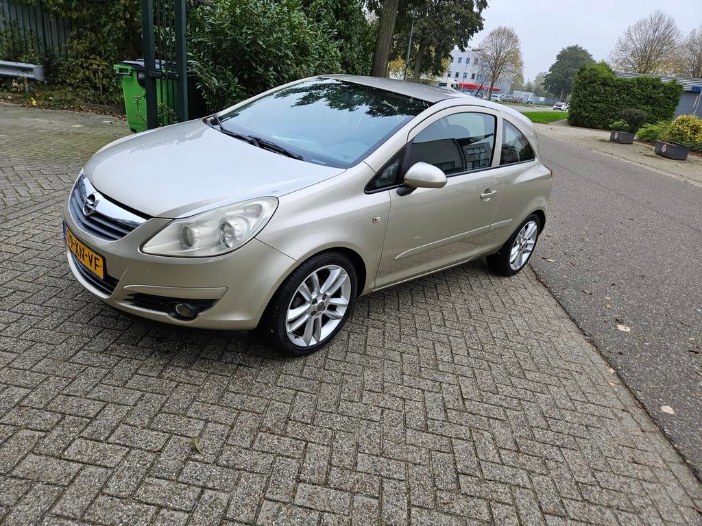 Opel Corsa 2007 | CarPlay & Camera | APK tot 26-10-2026, Stof, LED verlichting, Overige kleuren, Handgeschakeld