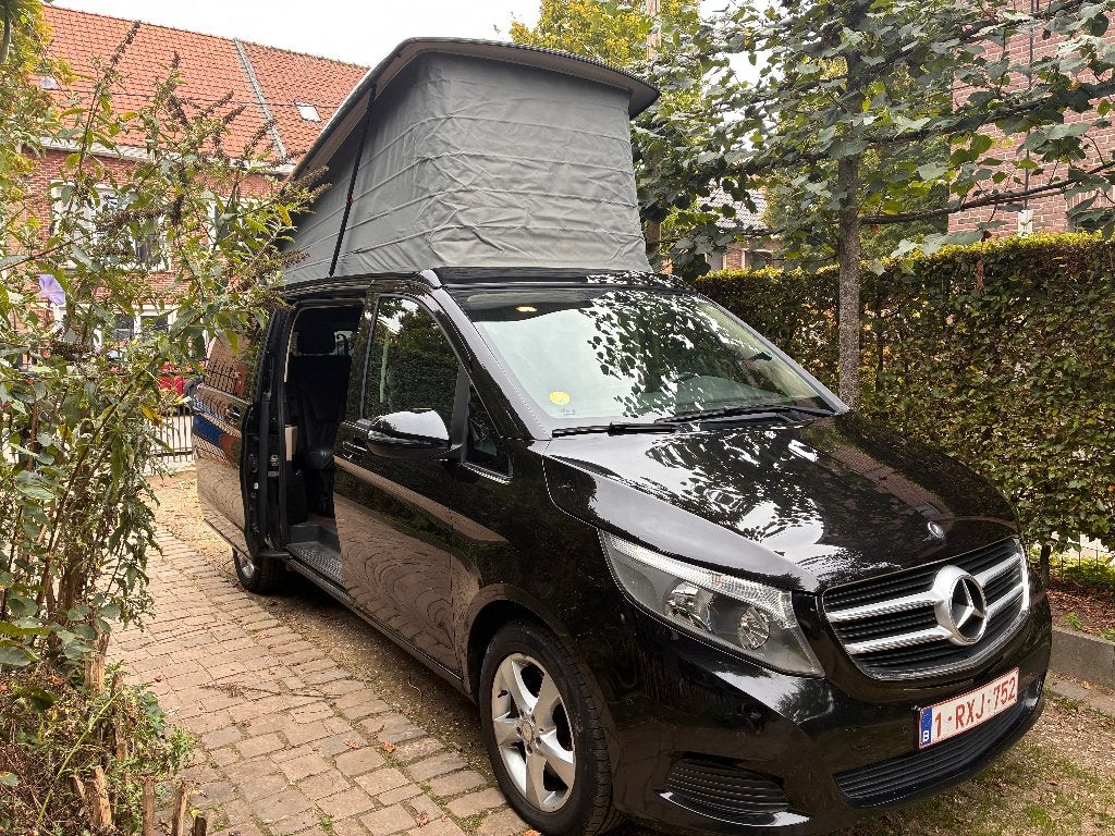 Kampeerwagen Mercedes Marco Polo, Auto's, Automaat, Dealer onderhouden, Achterwielaandrijving, 2565 kg
