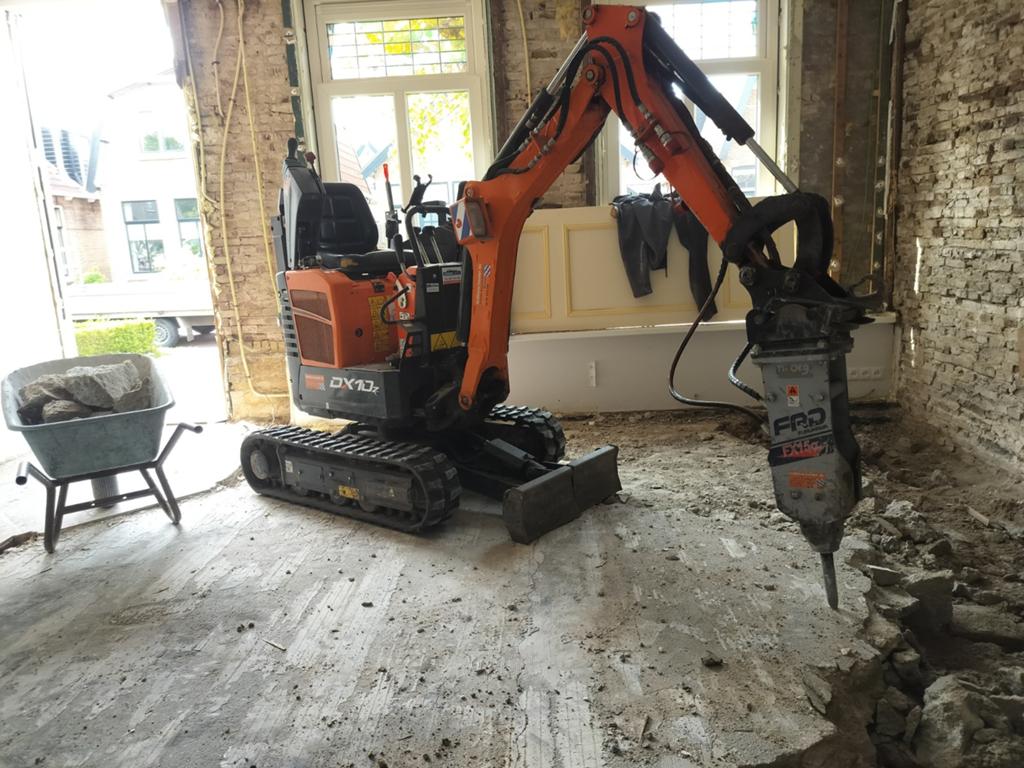 Graaf en slopen Friesland mini kraan minigraver sloopwerk, Ophalen, Nieuw