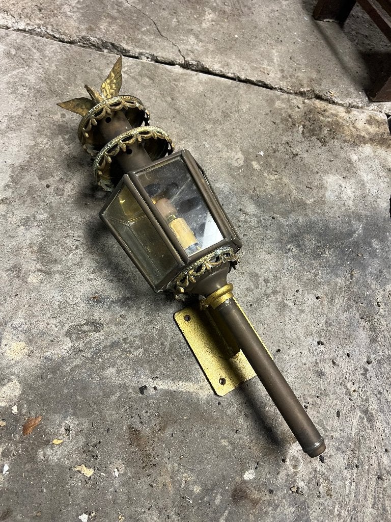 Antieke lamp, Ophalen