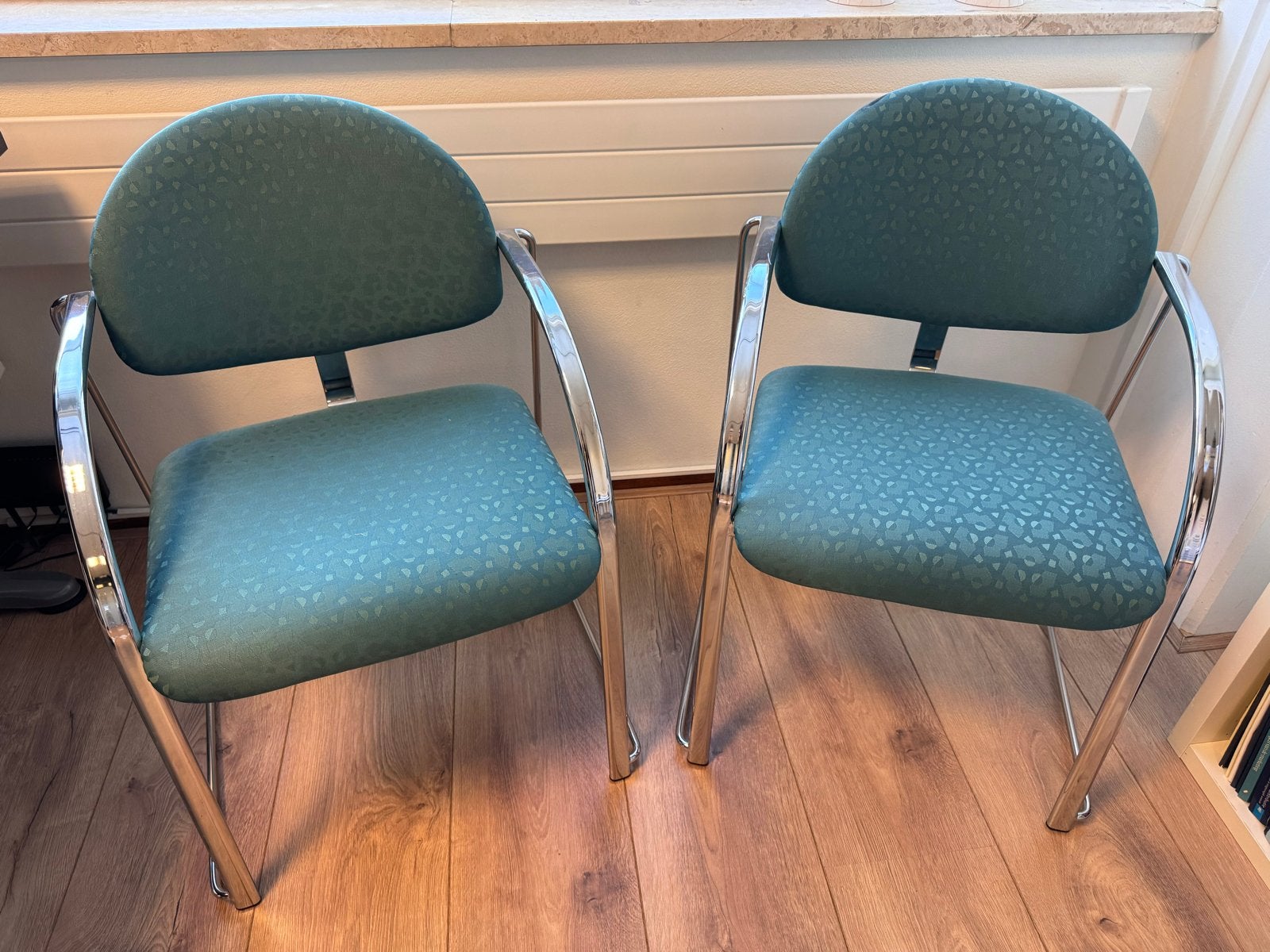 Gratis afhalen diverse (bureau) stoelen (Cwartier, Weert), Ophalen, Gebruikt, Overige kleuren, Bureaustoel