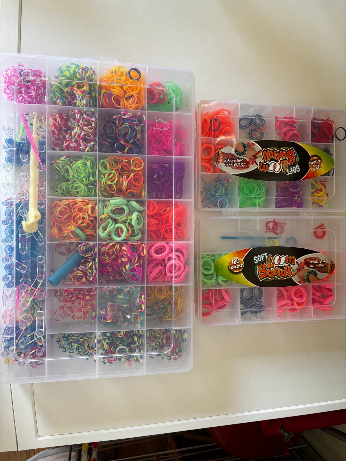 Grote set Loom Bands, Hobby en Vrije tijd, Knutselen, Ophalen, Overige thema's, Meerkleurig, Zo goed als nieuw