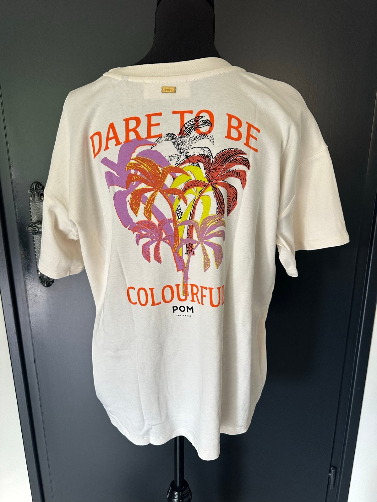 POM Amsterdam T-shirt met print - Maat 40, Maat 38/40 (M), Beige, Ophalen of Verzenden, Zo goed als nieuw