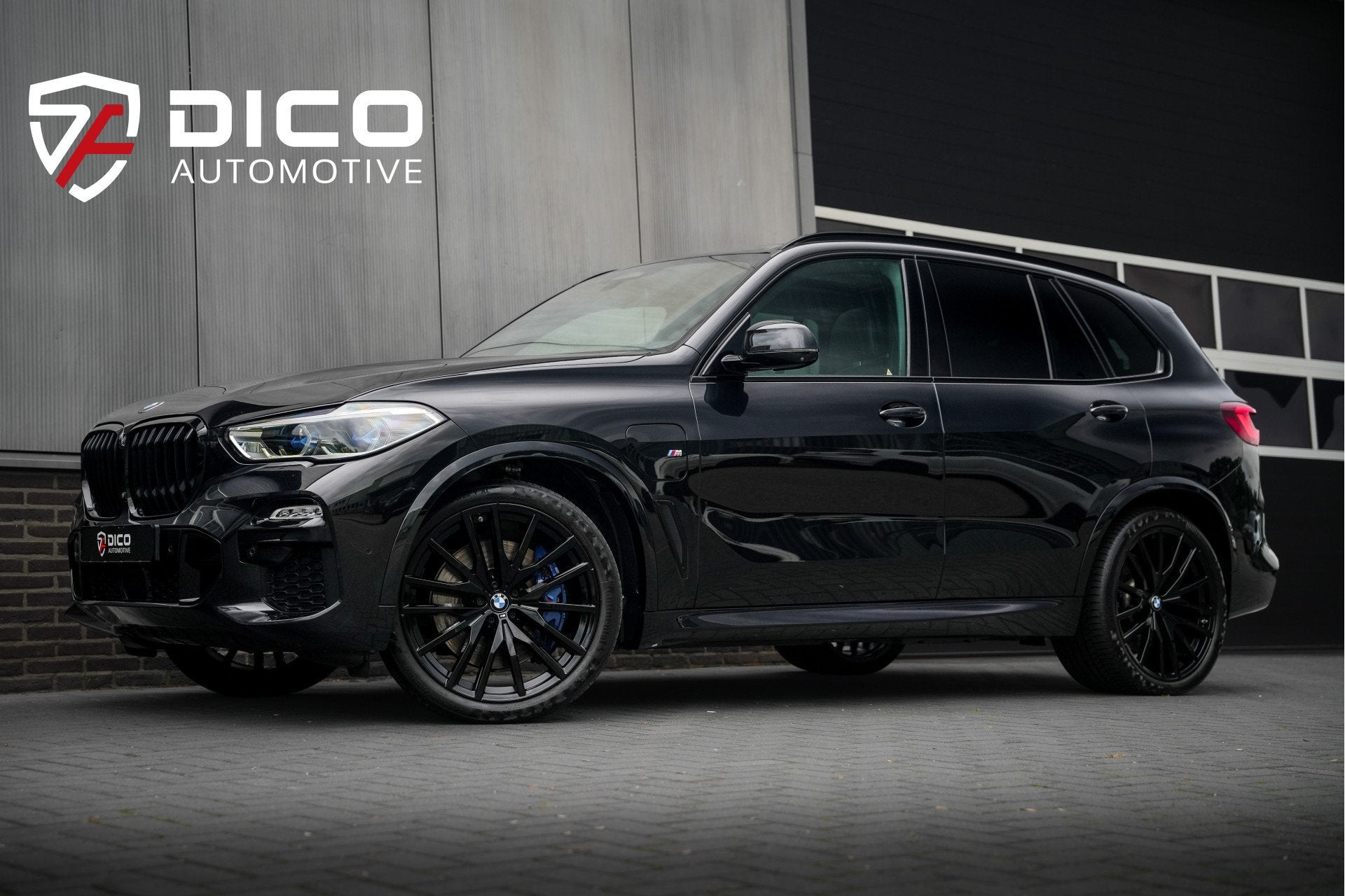 BMW X5 xDrive45e 394 pk High Executive M-Sportpakket /Pano-D, Adaptive Cruise Control, Gebruikt, 394 pk, Zwart