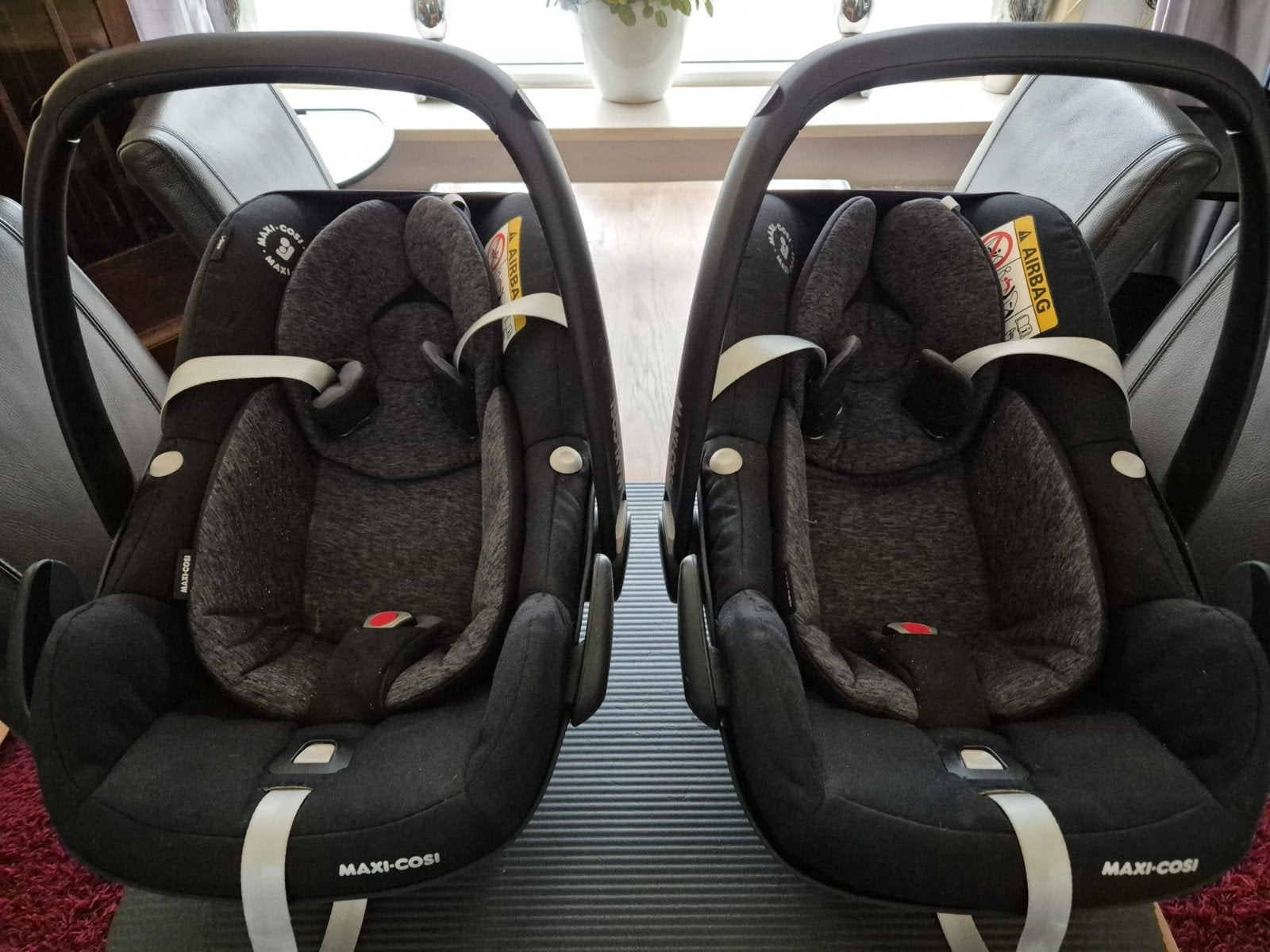 Maxi-Cosi Pebble Pro i-Size autostoeltjes (2 stuks), Kinderen en Baby's, Autostoeltjes, Autogordel of Isofix, Zo goed als nieuw