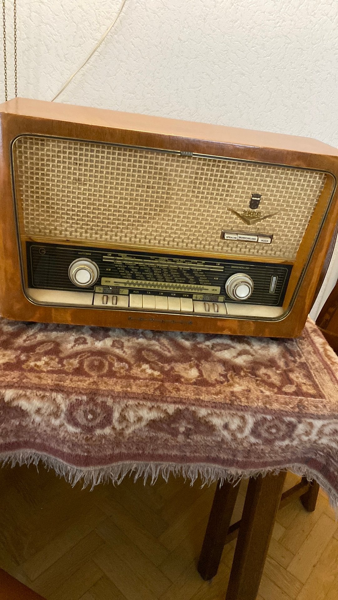 Grundig lampen radio, Ophalen, Gebruikt