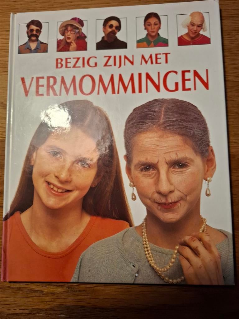 Bezig zijn met vermommingen: Grimeren en verkleden, Vivien Kelly, Nieuw, Ophalen of Verzenden, Geschikt voor kinderen
