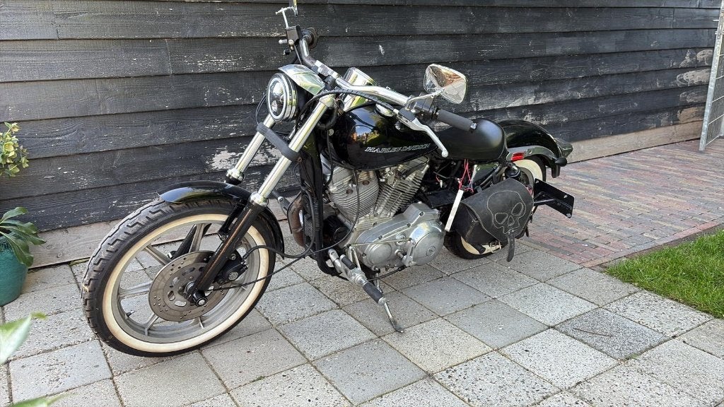 HARLEY, Motoren, 2 cilinders, Motorrijbewijs A, Gebruikt, 883 cc