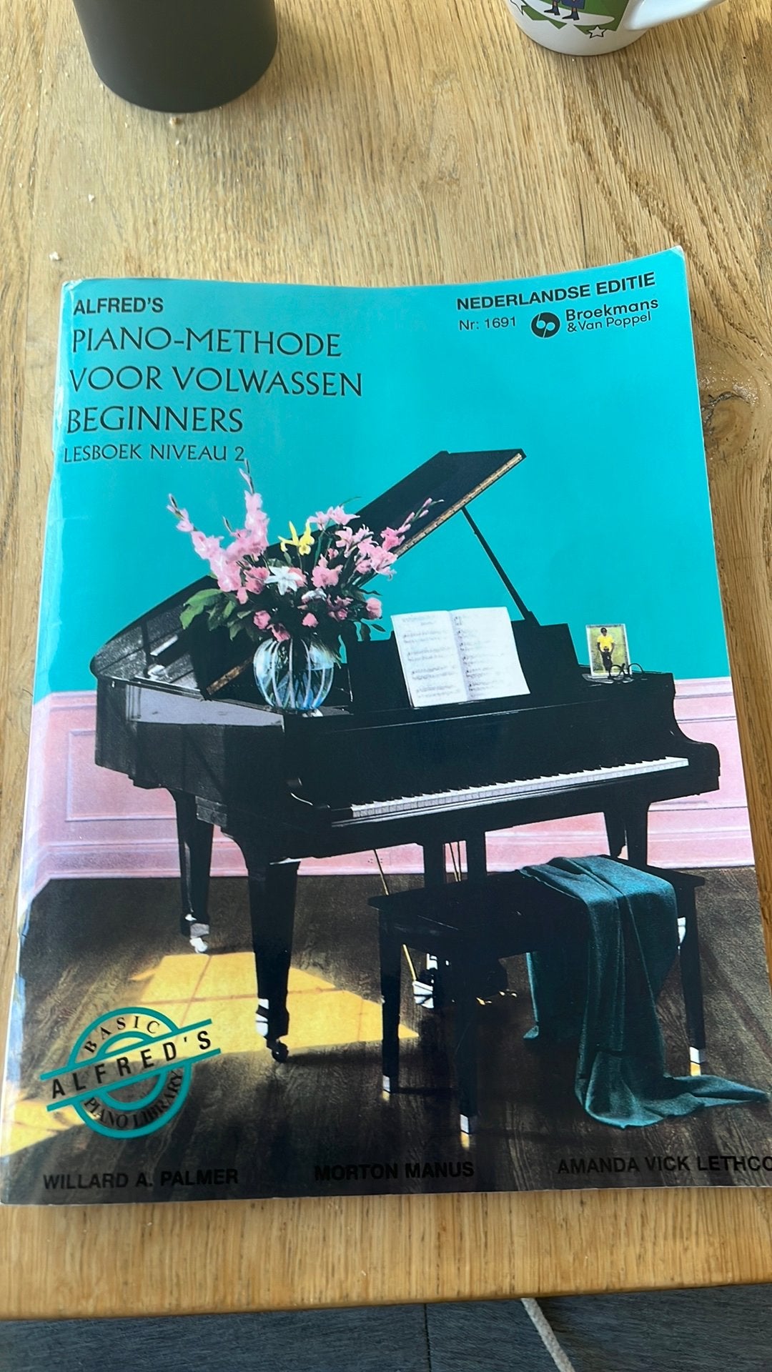 Alfreds basics lesboek niveau 2, Muziek en Instrumenten, Ophalen of Verzenden, Zo goed als nieuw, Les of Cursus
