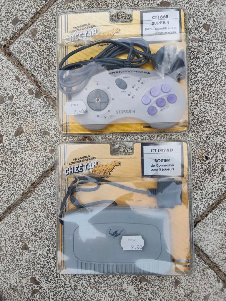 JOYSTICK EN JOYSTICK VERDELER. SUPER NINTENDO (NIEUW), 1 speler, Ophalen, Nieuw, Vanaf 3 jaar