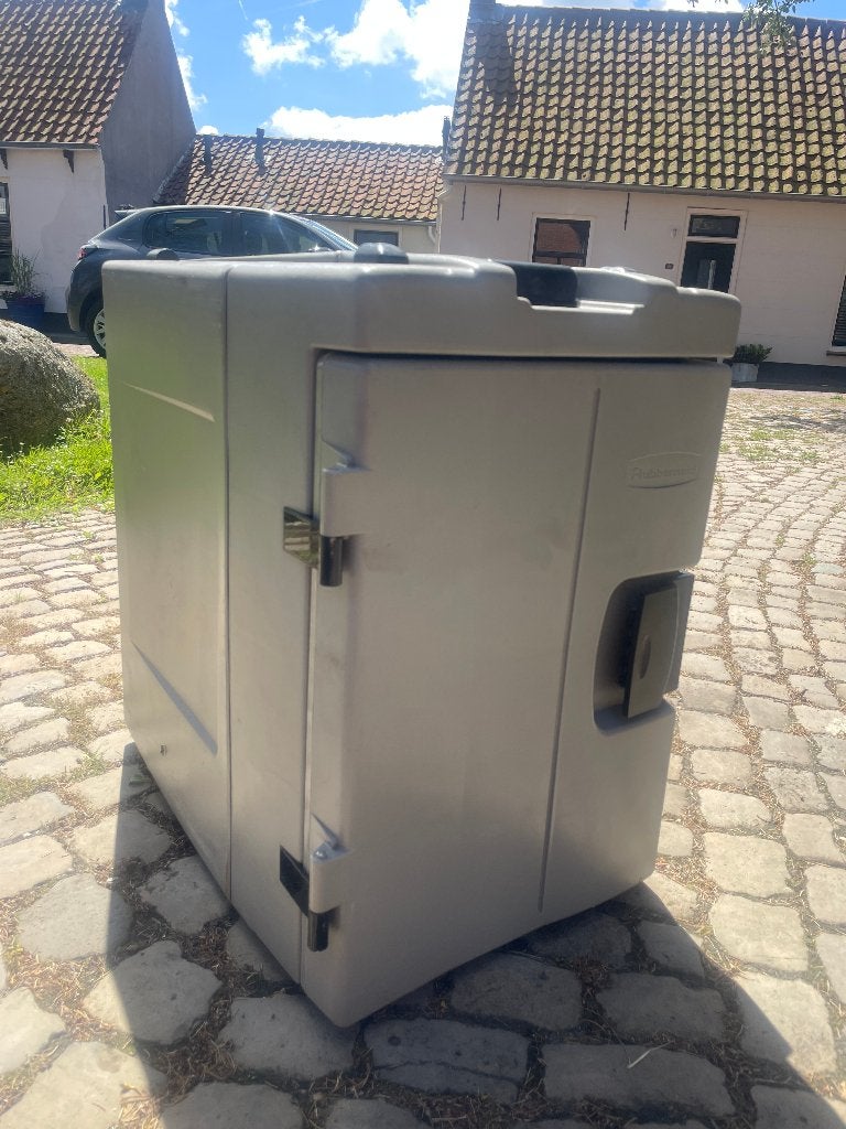 koelbox Rubbermaid Profecioneel, Caravans en Kamperen, Ophalen, Zo goed als nieuw, Koelbox, Koelelement