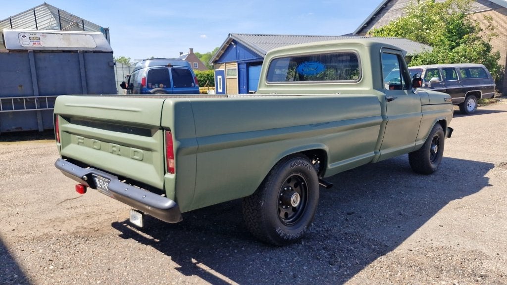 Ford F250 Super Custom V8 uit 1967, LPG, Oldtimer!, foto 4