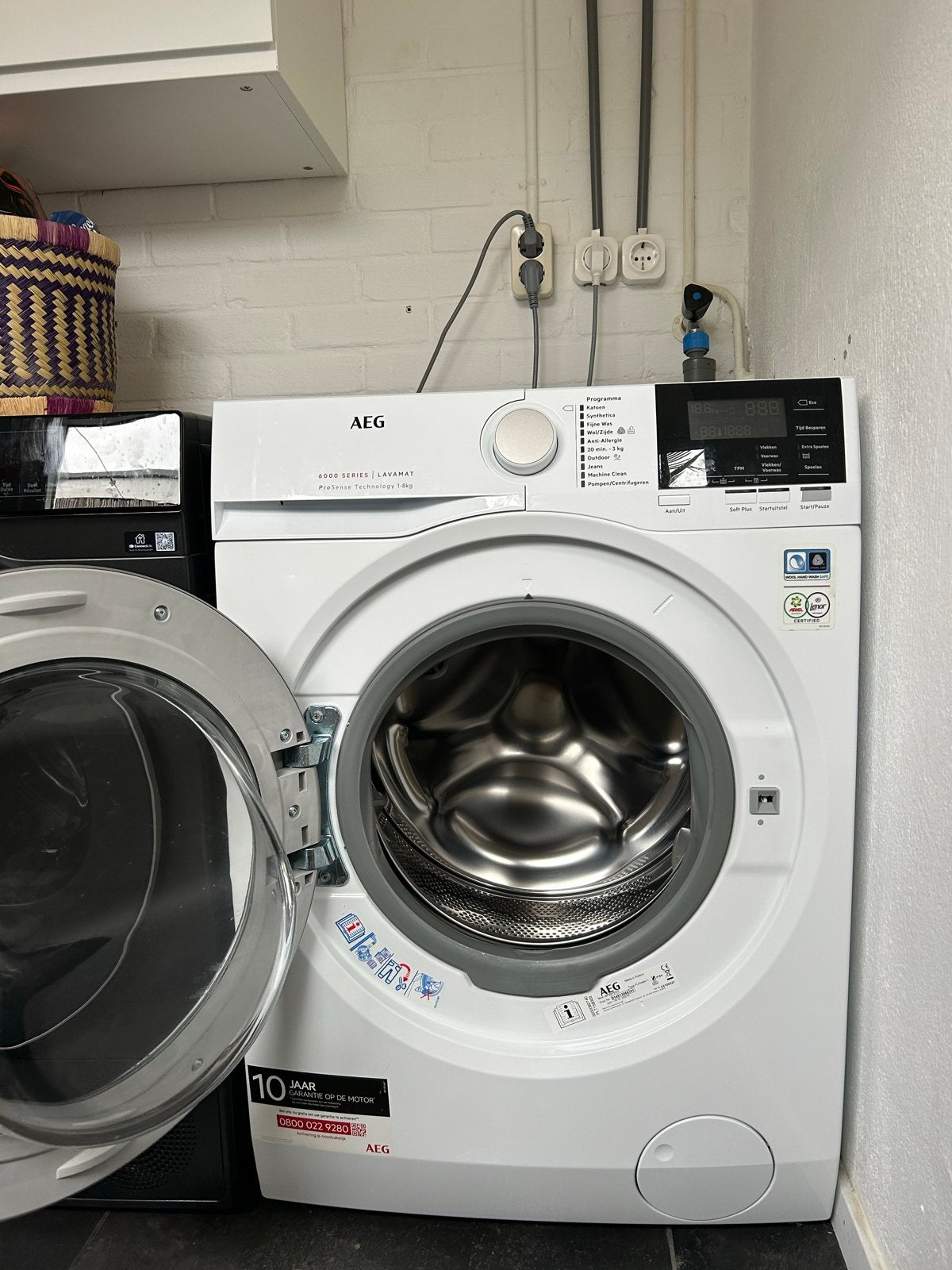 AEG Lavamat 6000 Series ProSense Wasmachine 1-8kg, Ophalen, 8 tot 10 kg, Zo goed als nieuw, Energieklasse A of zuiniger