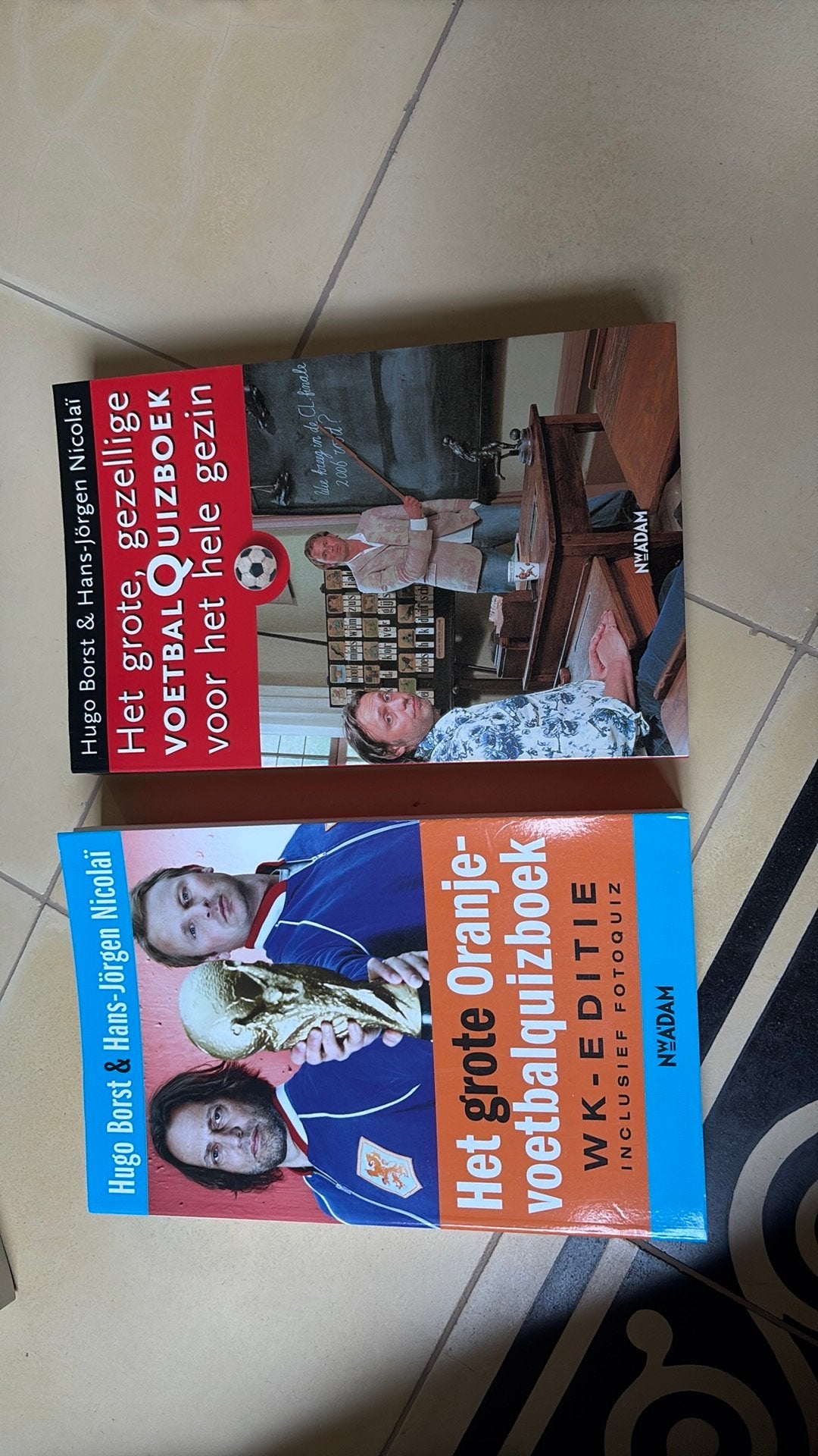 2x Het grote, gezellige voetbalquizboek voor het hele gezin, Boeken, H. Borst; H.J. Nicolaï, Ophalen of Verzenden, Zo goed als nieuw