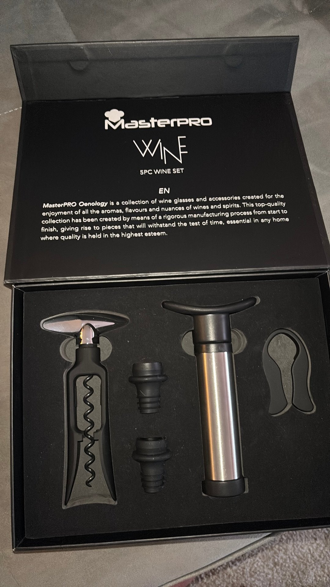 Masterpro 5pc wine set, Huis en Inrichting, Woonaccessoires | Wijnrekken, Ophalen, Zo goed als nieuw, Minder dan 5 flessen, Metaal