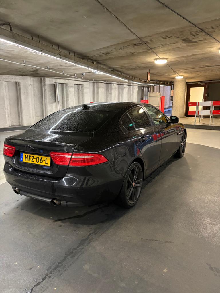 Jaguar XE 2.0 147KW AUT 2017 Zwart, Achterwielaandrijving, 1800 kg, 4 cilinders, Zwart