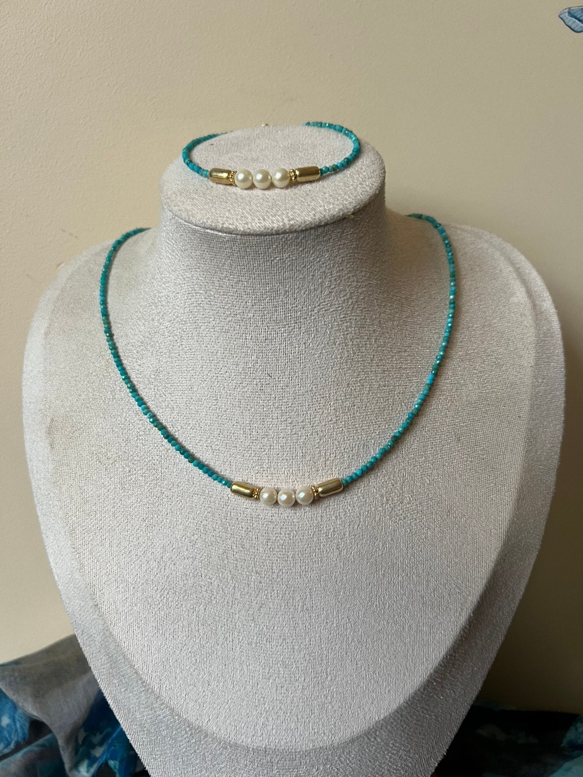 Turkoois turquoise AKOYA zoutwater parel zeldzaam uniek, Blauw, Nieuw, Ophalen of Verzenden, Verstelbaar