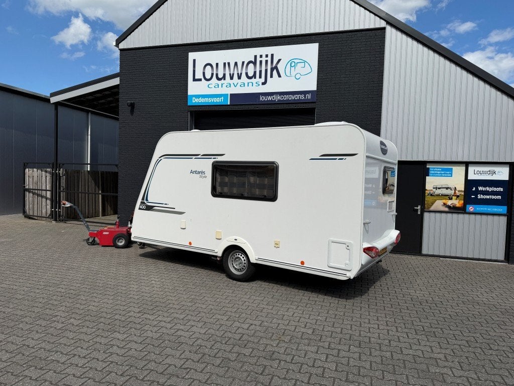 CARAVELAIR Antares 400 '17 (Mover, Vastbed), Caravans en Kamperen, Vast bed, Bedrijf, Treinzit, 750 - 1000 kg