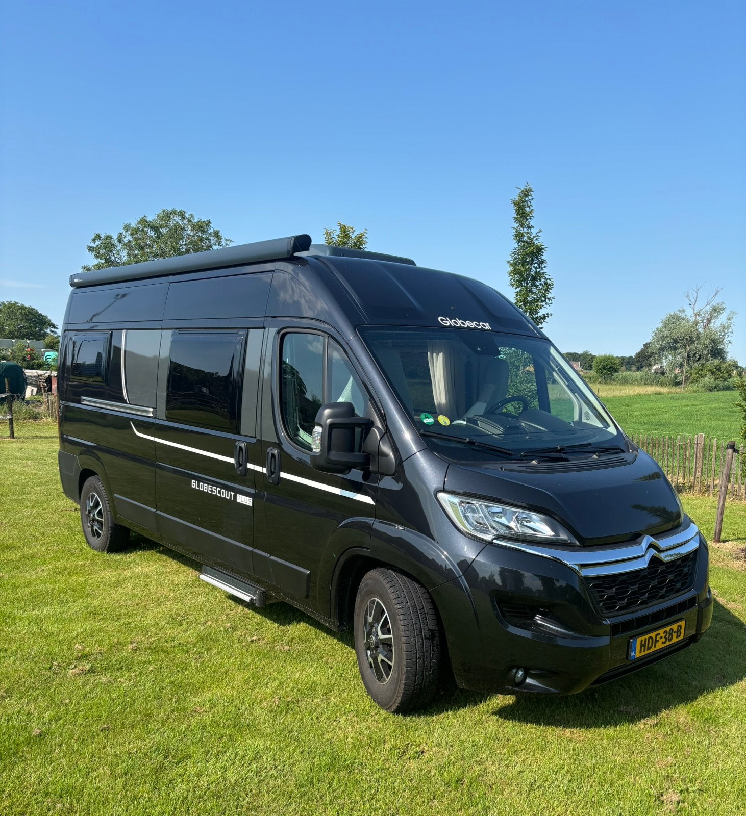 Globecar Globescout Plus 600 | Zeer complete uitvoering, Chemisch toilet, Buscamper of Camperbus, Pössl, 7 tot 12 maanden geleden