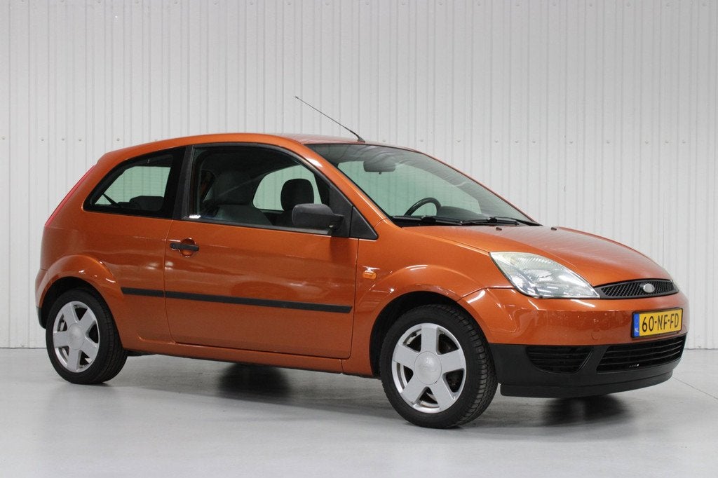 Ford Fiesta 1.25-16V Centennial, Auto's, Ford, Voorwielaandrijving, 1242 cc, 4 cilinders, Bruin