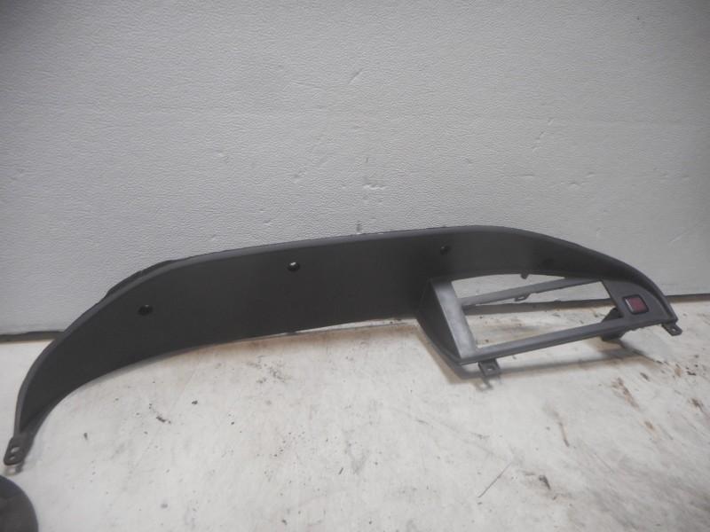 Dashboard Deel Toyota Corolla (E9) 1988 240d75541112840, Gebruikt, Kundenbetreuung@toyota.de, Toyota-Allee 2, Köln 50858, , Duitsland