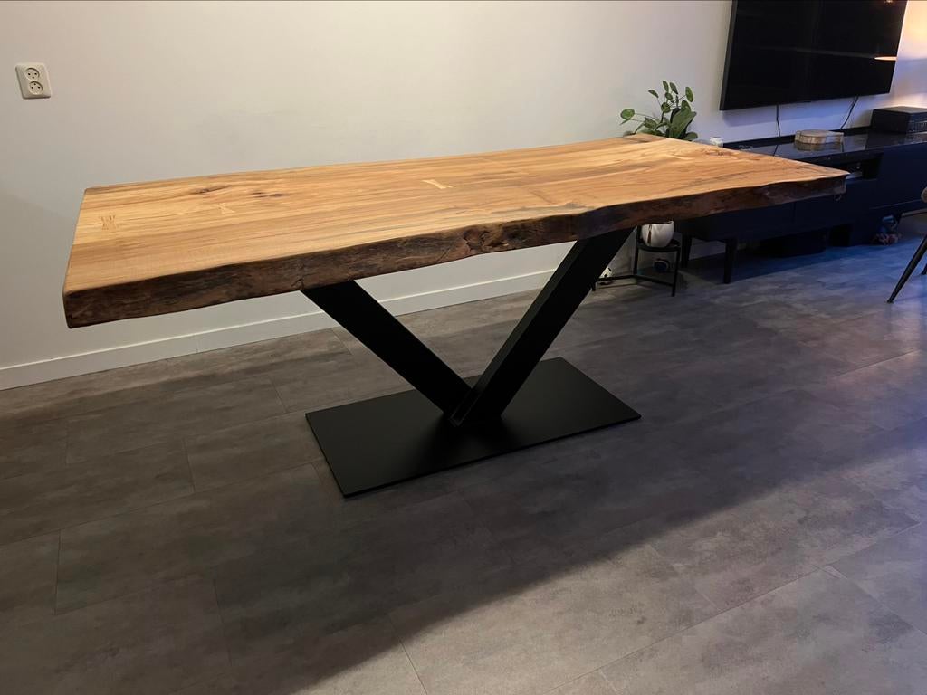Prachtige boomstamtafel van een beuk Kralingse bos, Ophalen of Verzenden, Nieuw, Vijf personen of meer, Rechthoekig