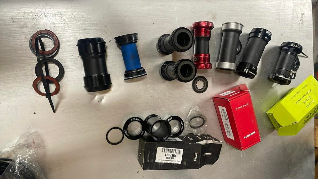 Trapassen bsa bb30 dub press fit nieuw of licht gebruikt, Fietsen en Brommers, Fietsonderdelen, Verzenden, Zo goed als nieuw, Crankstel of Pedalen