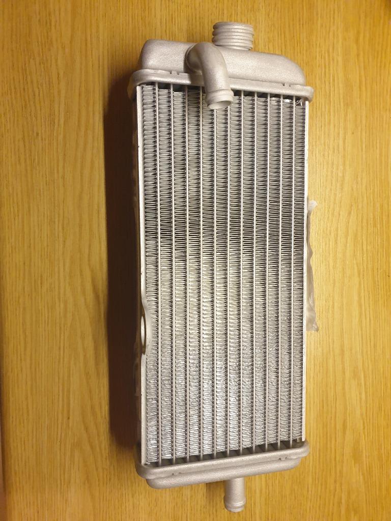 Radiateur Yamaha DT 50 NIEUW radiator SM RSM malaguti XTM, Ophalen of Verzenden, Nieuw, Tank, Yamaha
