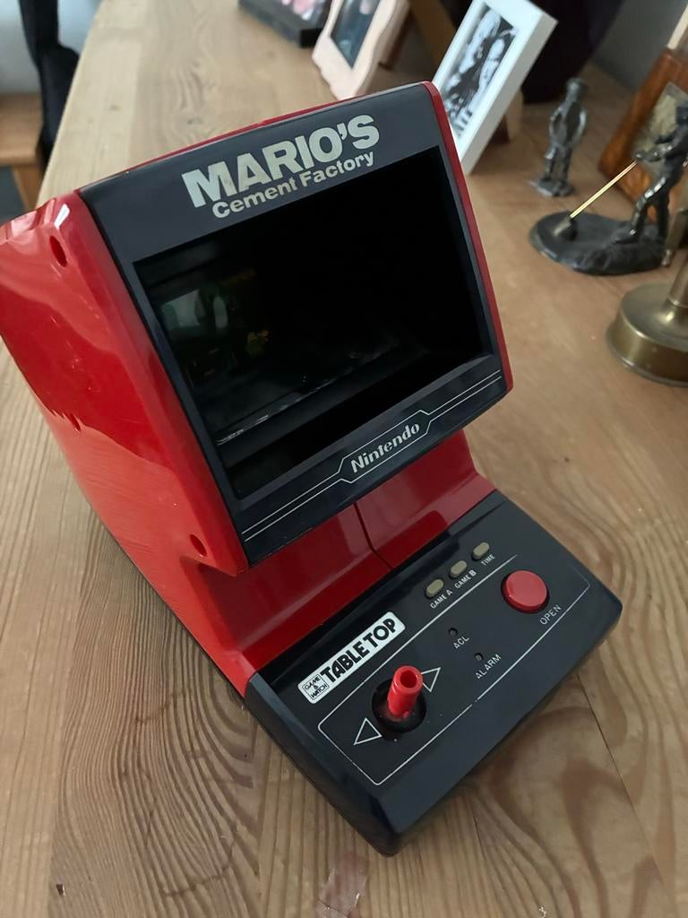 Nintendo mario’s cement factory uit 1983., 1 speler, Ophalen, Zo goed als nieuw, Vanaf 3 jaar