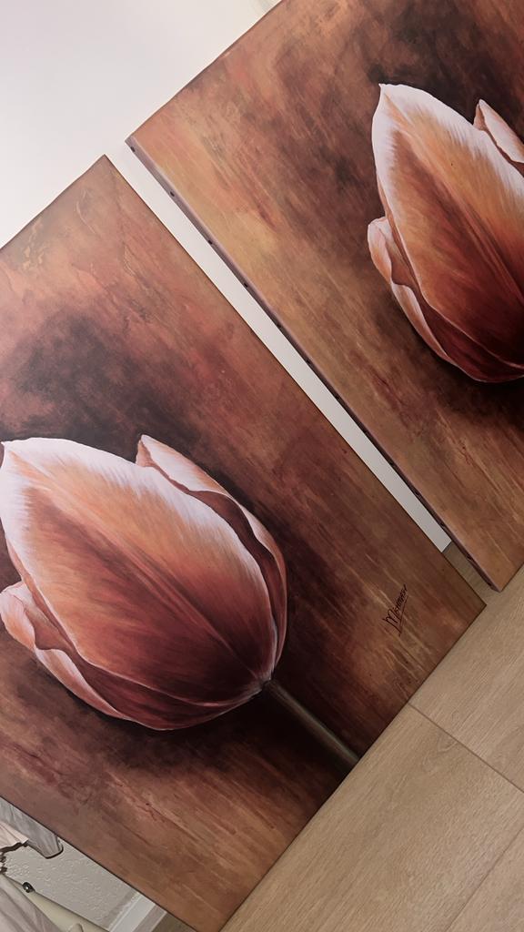 Twee Mooie Canvas Schilderijen met Tulp, Ophalen