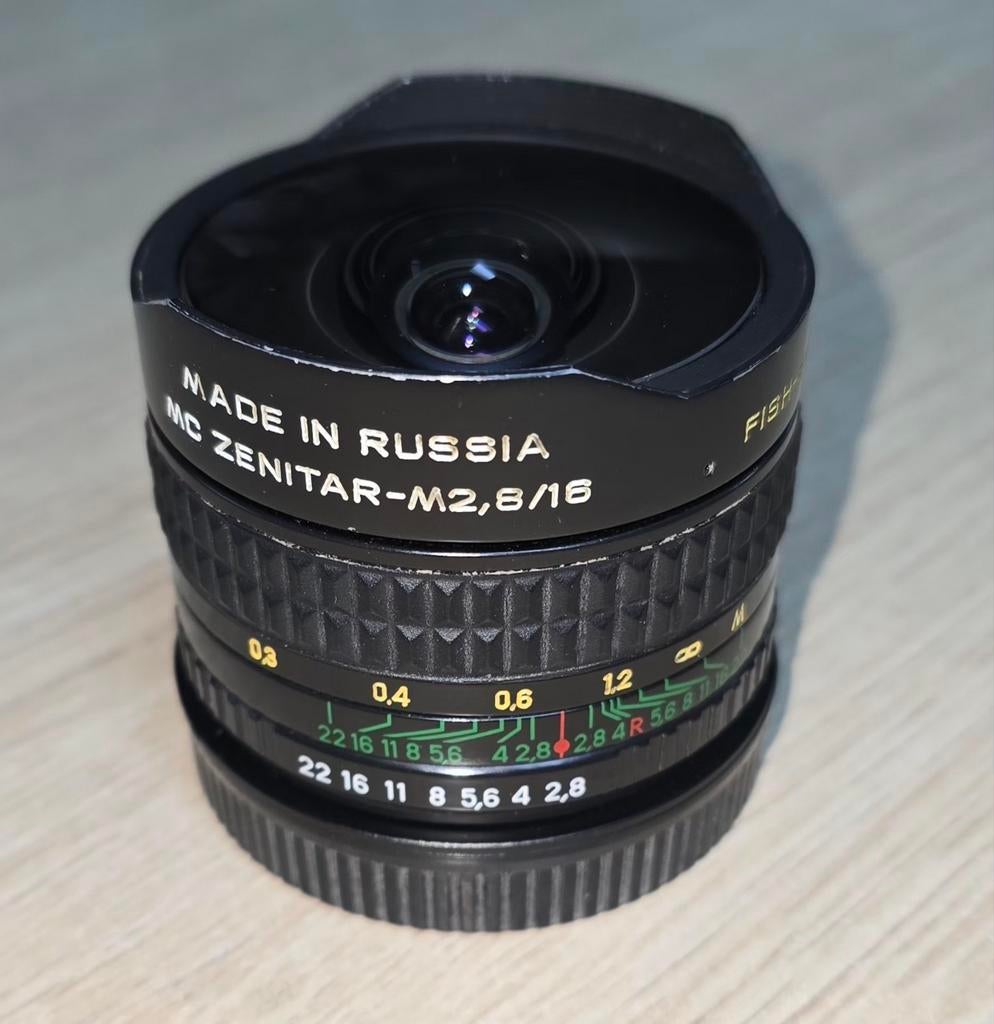 MC Zenitar 16mm Fisheye lens voor Canon EF m2,8/16, Ophalen of Verzenden, Gebruikt, Groothoek Fisheye-lens