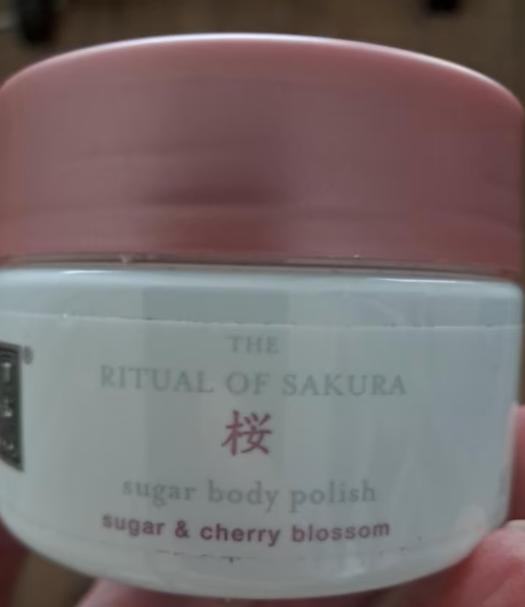 The ritual of Sakura Sugar Body Polish, Ophalen of Verzenden, Nieuw, Bodylotion, Crème of Olie
